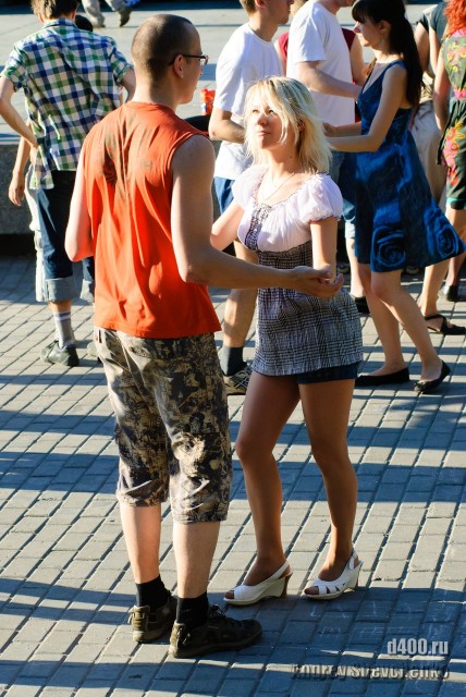 танцы на улицах москвы